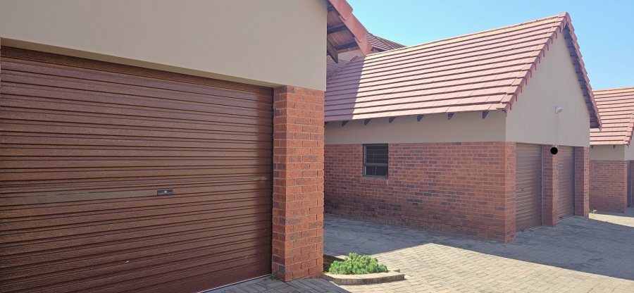 3 Bedroom Property for Sale in Wild Olive Estate Free State